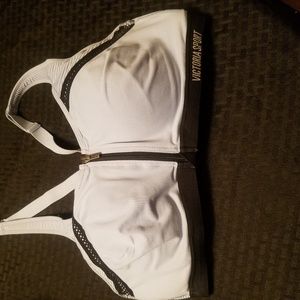 Victoria's secret sports bra